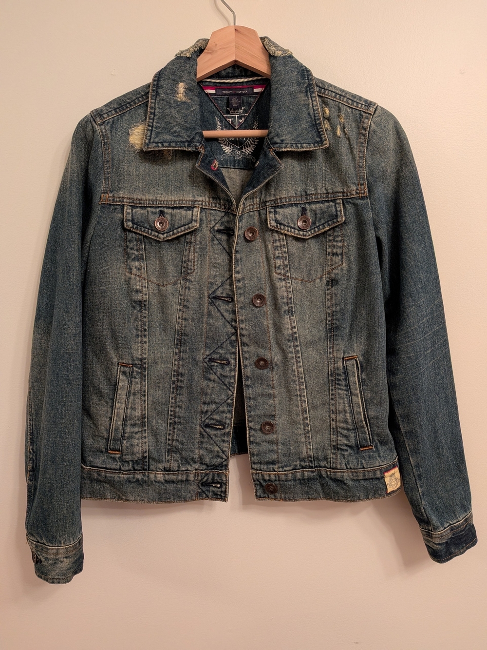 Tommy Hilfiger Women's Distressed Denim Jacket Sm